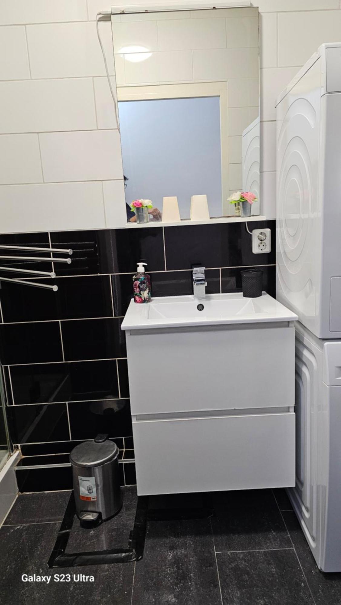Sewdien'S Apartment Maashaven Rotterdam Dış mekan fotoğraf